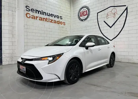 Toyota Corolla Base Aut usado (2023) color Blanco precio $299,000