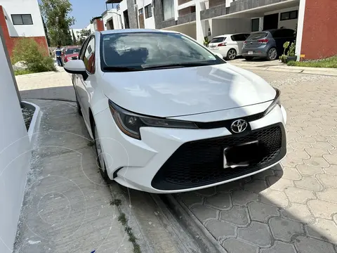 Toyota Corolla LE 1.8L Aut usado (2022) color Blanco precio $395,000