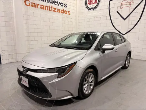 Toyota Corolla LE Aut usado (2021) color plateado precio $297,000