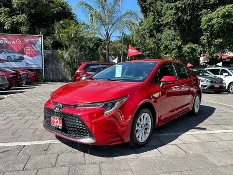 Toyota Corolla LE Aut usado (2021) color Rojo precio $345,000