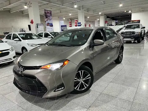 Toyota Corolla LE 1.8L Aut usado (2017) color Dorado precio $235,000