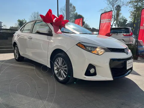 Toyota Corolla S Aut usado (2014) color Blanco precio $186,900