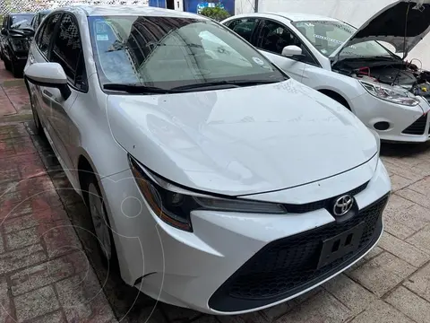 Toyota Corolla SE Aut usado (2020) color Blanco financiado en mensualidades(enganche $77,800 mensualidades desde $10,548)