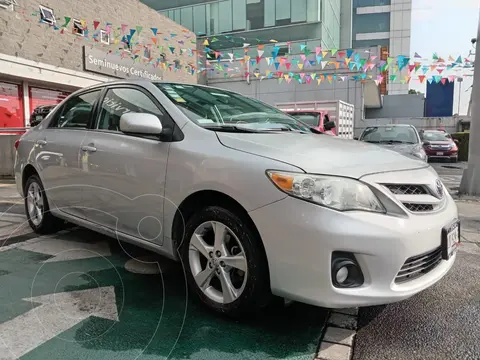 Toyota Corolla LE 1.8L Aut usado (2014) color plateado precio $165,000