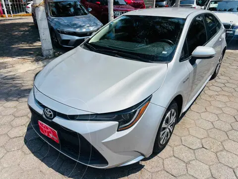 Toyota Corolla LE Aut usado (2021) color Plata precio $377,000