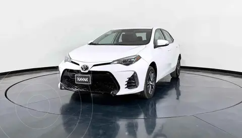 Toyota Corolla C usado (2017) color Blanco precio $292,999