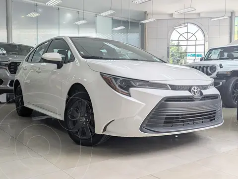 Toyota Corolla Base Aut usado (2023) color Blanco financiado en mensualidades(enganche $141,702 mensualidades desde $6,088)