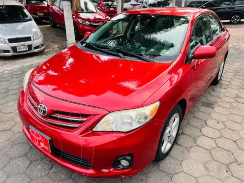 Toyota Corolla XLE 1.8L Aut usado (2013) color Rojo precio $157,000