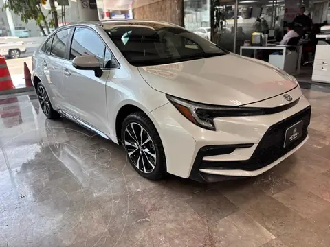 Toyota Corolla SE Aut usado (2023) color Blanco financiado en mensualidades(enganche $179,322 mensualidades desde $7,545)