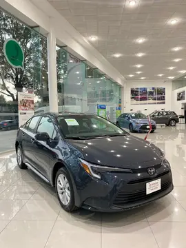 foto Toyota Corolla XLE Aut nuevo color Gris precio $490,900