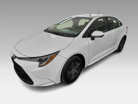 Toyota Corolla Base Aut usado (2021) color Blanco precio $335,000