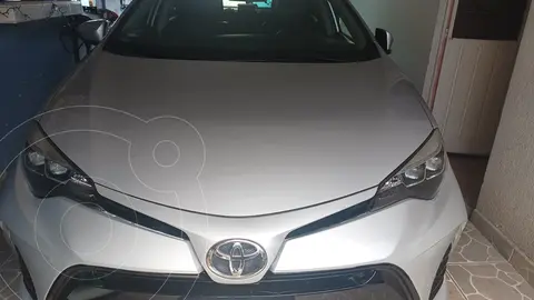 Toyota Corolla SE usado (2018) color Gris Metalico precio $225,000