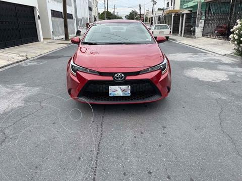 Toyota Corolla LE 1.8L Aut usado (2020) color Rojo precio $320,000