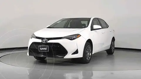 Toyota Corolla Base Aut usado (2018) color Gris precio $288,999