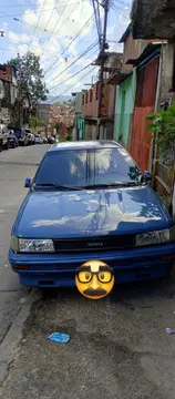 Toyota Corolla araya usado (1992) color Azul precio u$s2.800