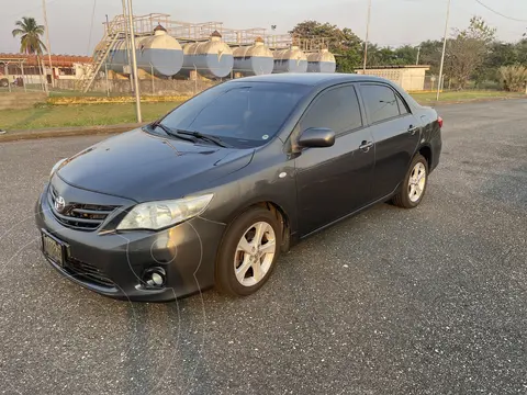 Toyota Corolla XEi 1.8L usado (2012) color Gris precio u$s12.500