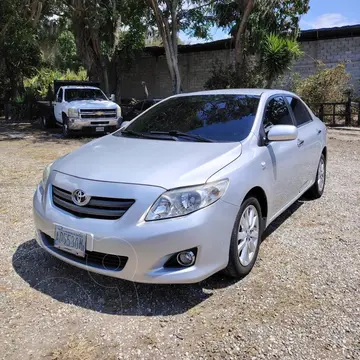 Toyota Corolla XEi 1.8L usado (2011) color Gris precio u$s15.500