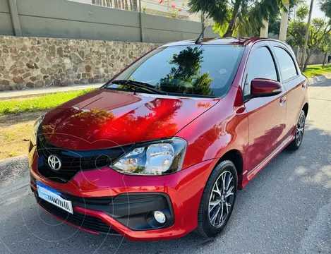 Toyota Etios Hatchback XLS Aut usado (2023) color Rojo precio $24.500.000