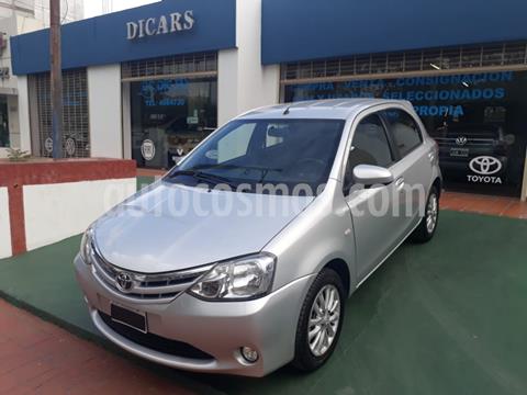 foto Toyota Etios Hatchback XLS usado (2014) color Gris Claro precio $835.000
