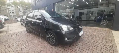 Toyota Etios Hatchback XLS usado (2018) color Negro precio $8.900.000