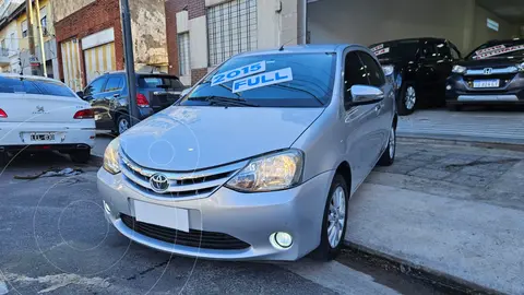 Toyota Etios Hatchback XLS 2015/2016 usado (2015) color Gris Plata  precio u$s12.900