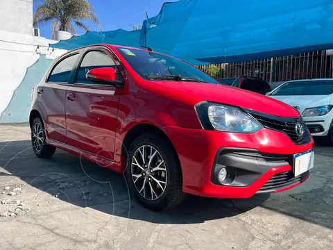 Toyota Etios Hatchback XLS usado (2019) color Rojo precio $19.600.000