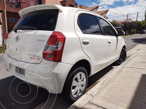 foto Toyota Etios Hatchback XS usado (2014) precio $820.000