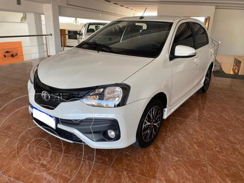 foto Toyota Etios Hatchback XLS usado (2019) precio $1.680.000