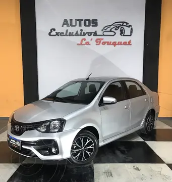 Toyota Etios Sedan XLS usado (2020) color Gris precio u$s16.300