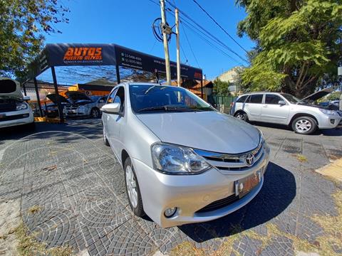 Toyota Etios Sedan ETIOS 1.5 5 PTAS XLS 4AT usado (2017) color Gris precio $1.980.000