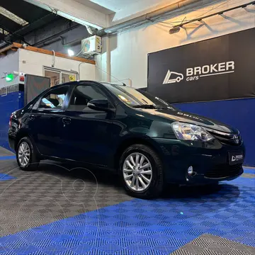 Toyota Etios Sedan XLS 2015/2016 usado (2015) color Azul Oscuro precio u$s16.500