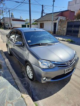 foto Toyota Etios Sedán XLS 2015/2016 usado (2016) color Celeste precio $1.280.000