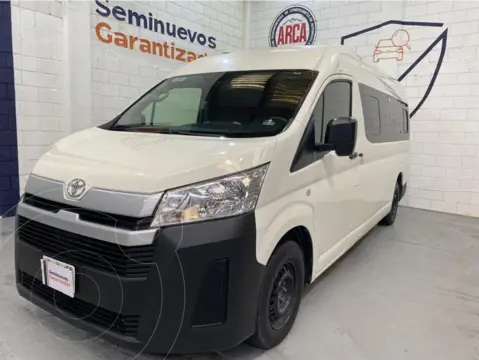 Toyota Hiace Ventana Superlarga usado (2022) color Blanco precio $410,000