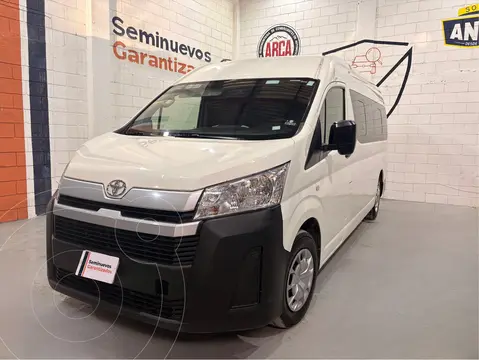 Toyota Hiace Ventana Superlarga usado (2022) color Blanco precio $443,000