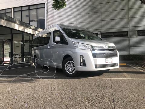 foto Toyota Hiace 3.5L 12 Pasajeros usado (2021) color Plata Dorado precio $643,400