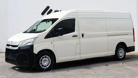 Toyota Hiace 2.8L Panel Superlarga usado (2020) color Blanco financiado en mensualidades(enganche $105,380 mensualidades desde $8,979)