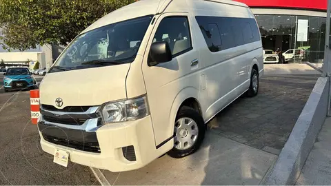 Toyota Hiace 2.7L Bus 15 Pas usado (2014) color Blanco precio $359,000