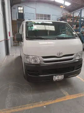 Toyota Hiace 2.7L Panel Larga usado (2008) color Blanco precio $185,000