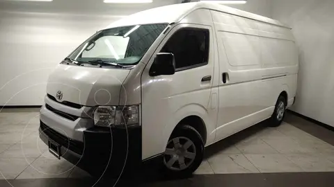 Toyota Hiace 2.7L Panel Super Larga usado (2018) color Blanco financiado en mensualidades(enganche $105,600 mensualidades desde $10,417)
