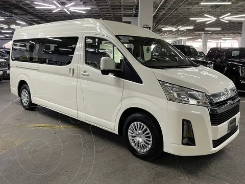 Toyota Hiace 3.5L 12 Pas usado (2020) color Blanco precio $607,999