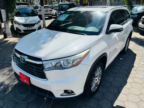 Toyota Highlander Limited Blue Ray usado (2014) color Blanco precio $249,000