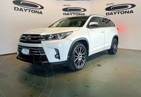 foto Toyota Highlander Limited usado (2018) color Blanco precio $559,000