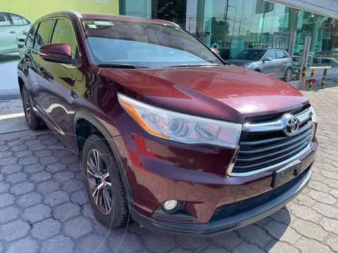 Toyota Highlander XLE usado (2016) color Rojo financiado en mensualidades(enganche $92,867 mensualidades desde $7,841)