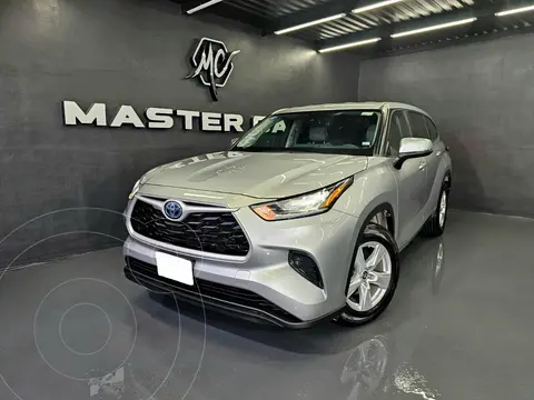 Toyota Highlander LE usado (2023) color Plata precio $749,000