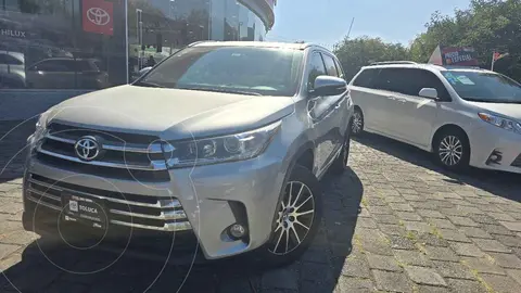 Toyota Highlander Limited usado (2018) color Plata financiado en mensualidades(enganche $144,856 mensualidades desde $15,415)