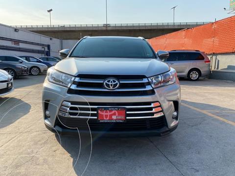 foto Toyota Highlander Limited Panoramic Roof usado (2019) color Plata precio $599,000