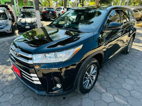 Toyota Highlander XLE usado (2019) color Negro financiado en mensualidades(enganche $129,750 mensualidades desde $9,569)