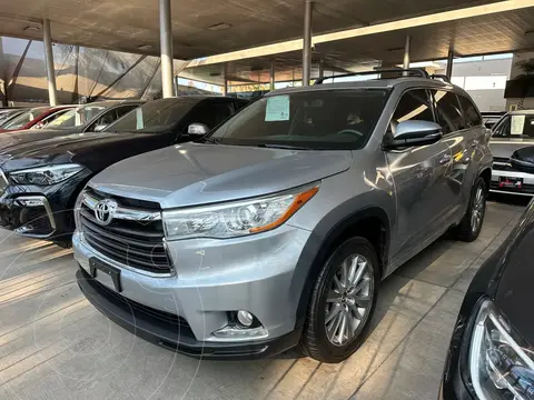 Toyota Highlander Limited Panoramic Roof usado (2016) color Plata precio $469,000