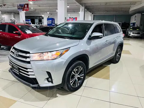 Toyota Highlander LE usado (2019) color Plata precio $469,000