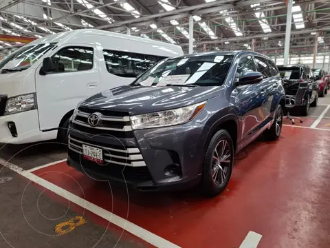 Toyota Highlander Limited usado (2017) color Azul financiado en mensualidades(enganche $90,500 mensualidades desde $8,250)